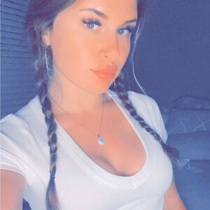 Meet your Posher, Sav